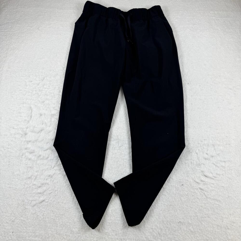Lululemon Jogger Pants Womens Size 6 Black Elastic Waist Stretch Tapered Woven